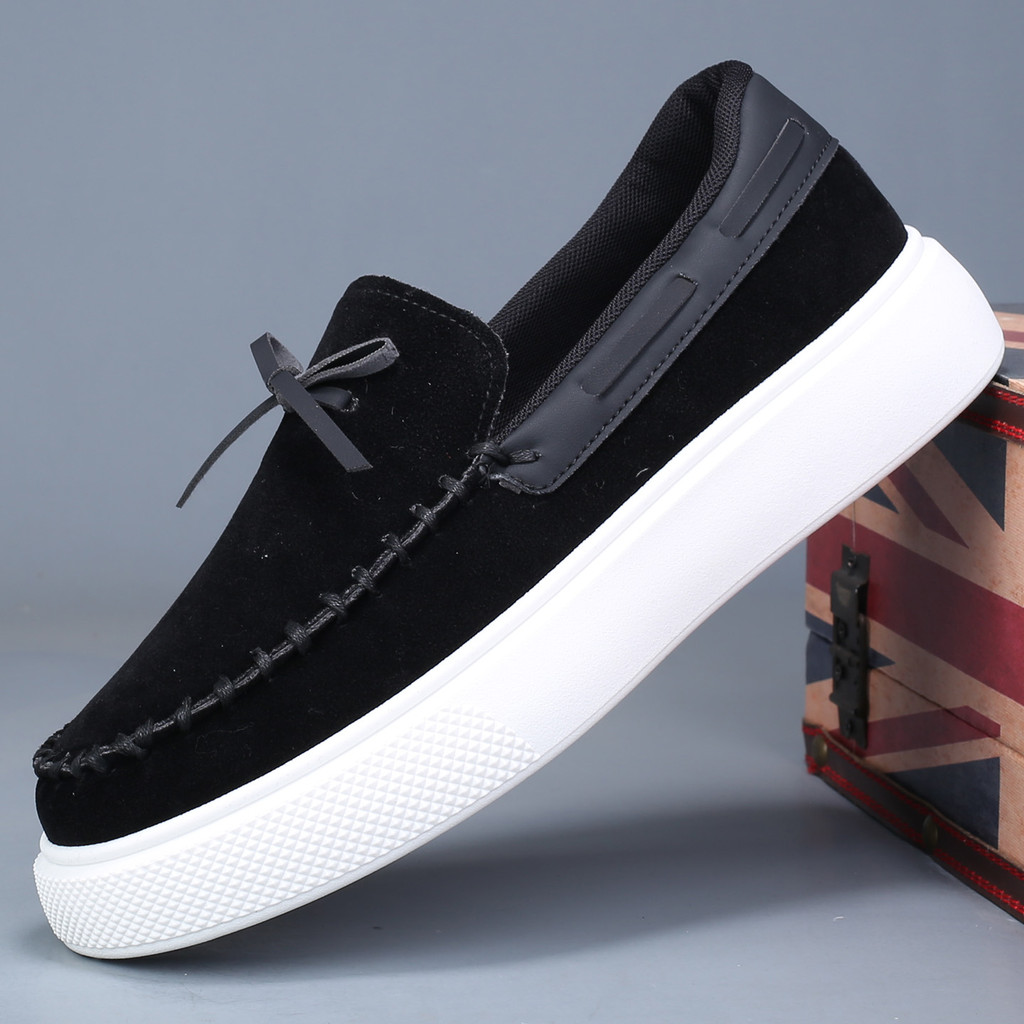Sapatos de lona masculinos 2026 novo estilo sapatos de pano masculinos de um Pedal na moda sapatos masculinos casuais pr