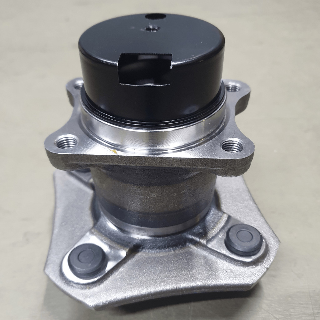 Cubo de Roda Traseiro Nissan Livina Tiida 1.6/1.8 16v Com Freio Abs