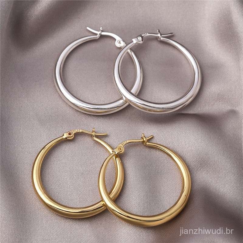 Brincos Femininos Populares com Cabeça de Coelho e Agulha de Prata, Brincos de Luxo Leve e Alta Qualidade, Joias de Orel