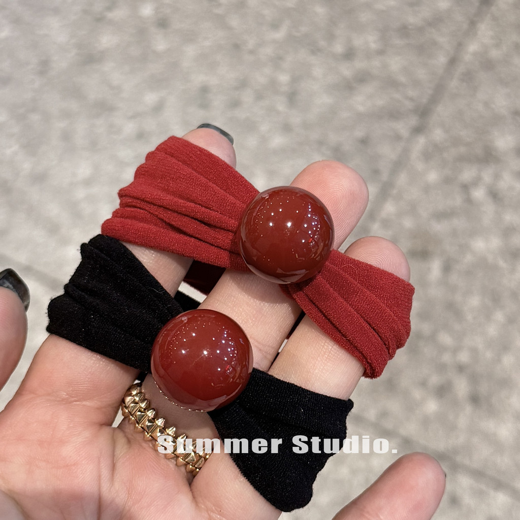 2 pçs pacote ~ anel de toalha preto enrolado bola anel de cabelo ano novo corda de cabelo vermelho rabo de cavalo alto c