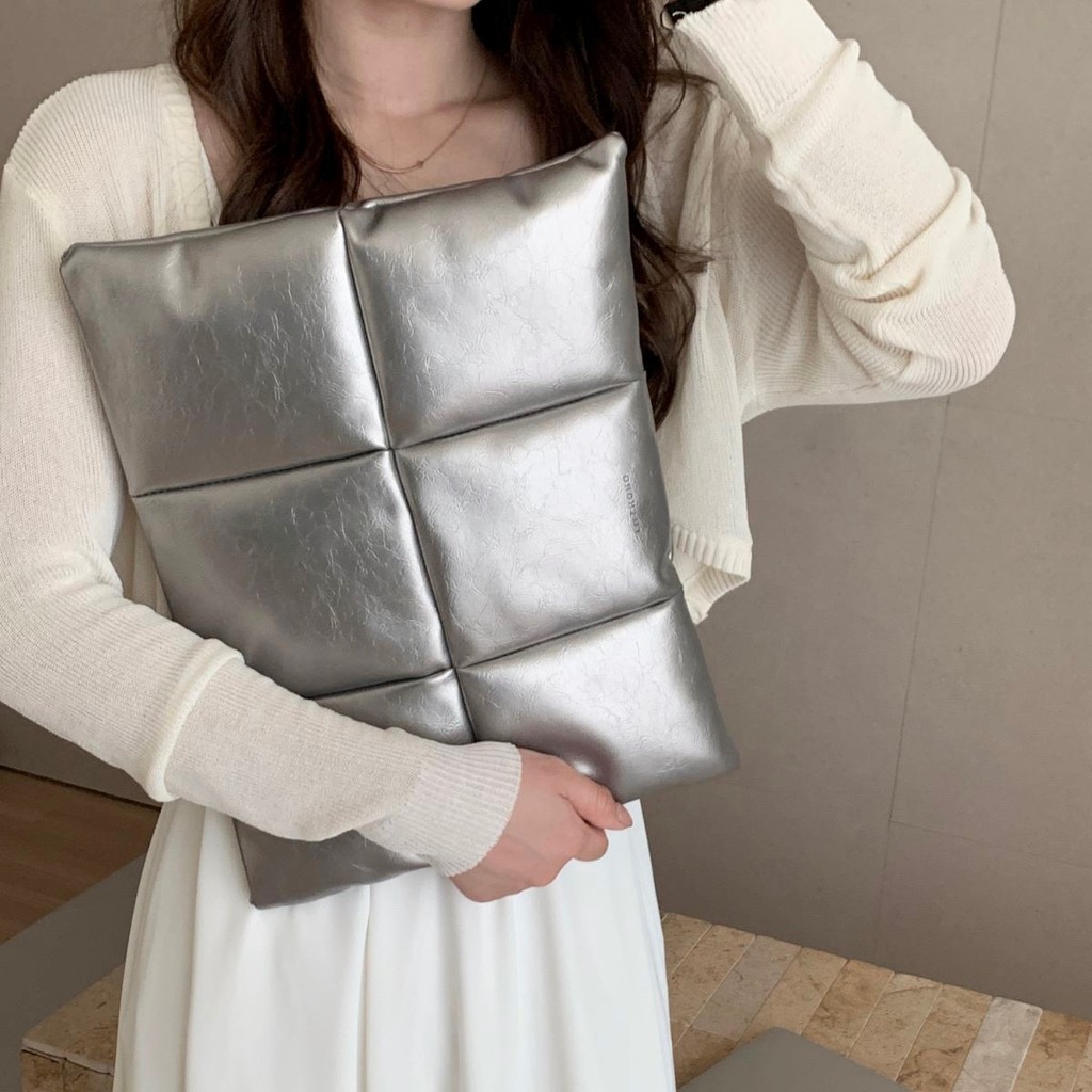 A bolsa magnética Apple Pillow Bag é adequada para capa interna de Macbook Pro de 14 polegadas e bolsa para computador M