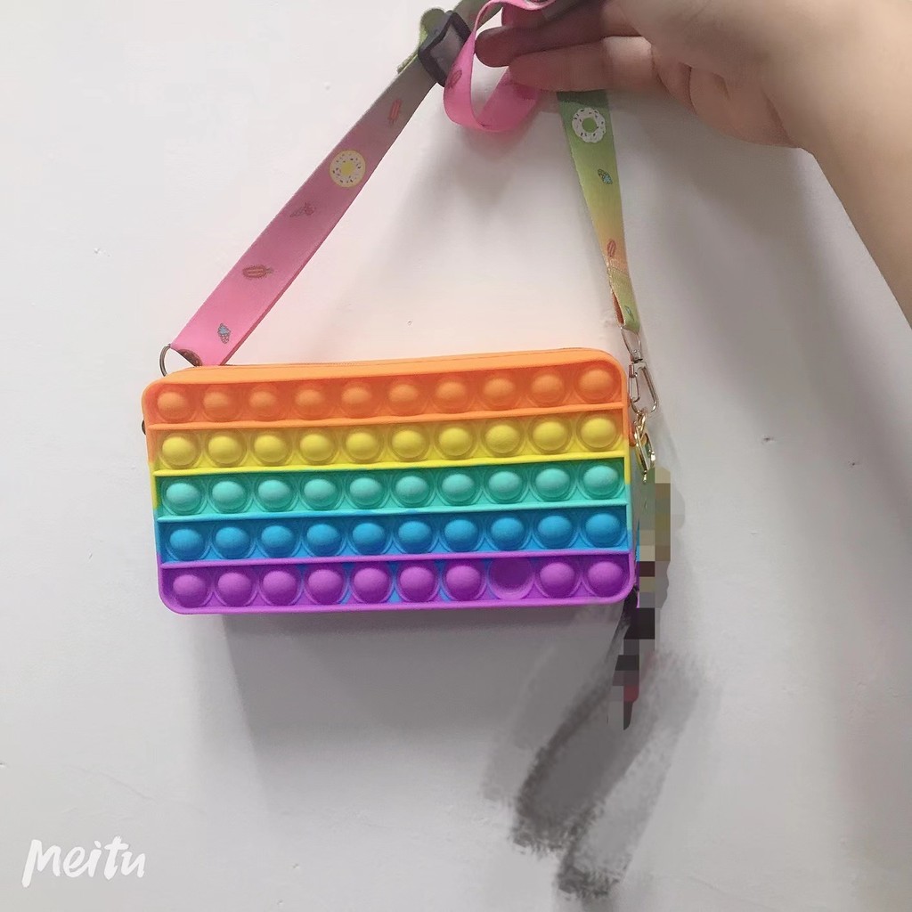 Venda quente temporada escolar novo produto Silicone bolha lápis caso descompressão caixa de papelaria saco de papelaria
