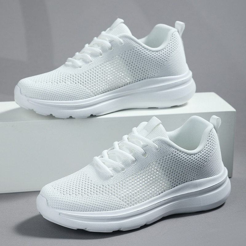 Sapatos masculinos brancos verão respirável estilo fino oco malha sapatos brancos masculinos leves de sola grossa sapato