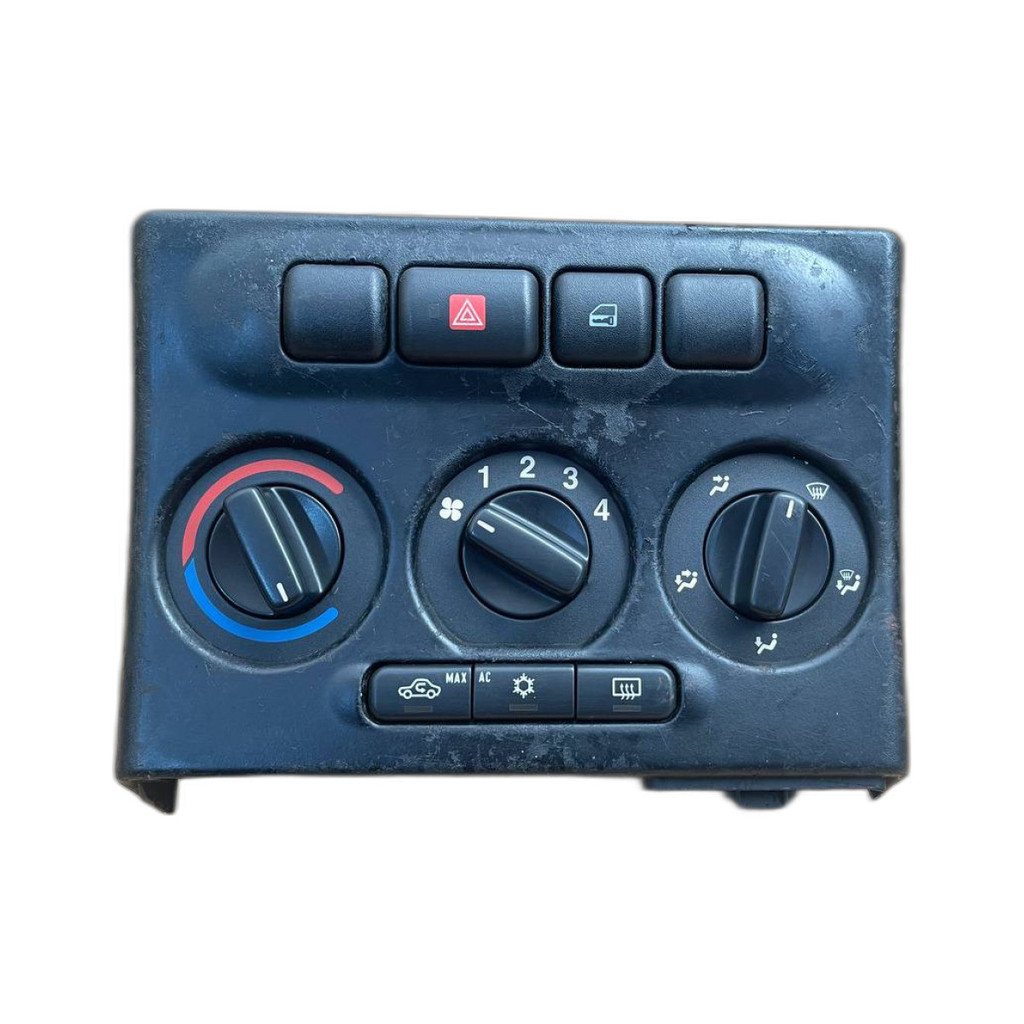 Painel Comando De Ar Condicionado Chevrolet Zafira 2001