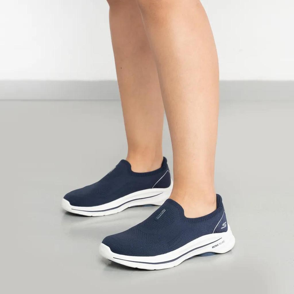 Tênis de Caminhada Skechers Go Walk 8 Feminina