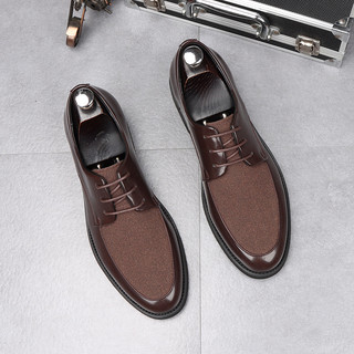 Sapatos masculinos de couro com bico fino para jovens, versão coreana, roupa Formal britânica de alta qualidade, aumento