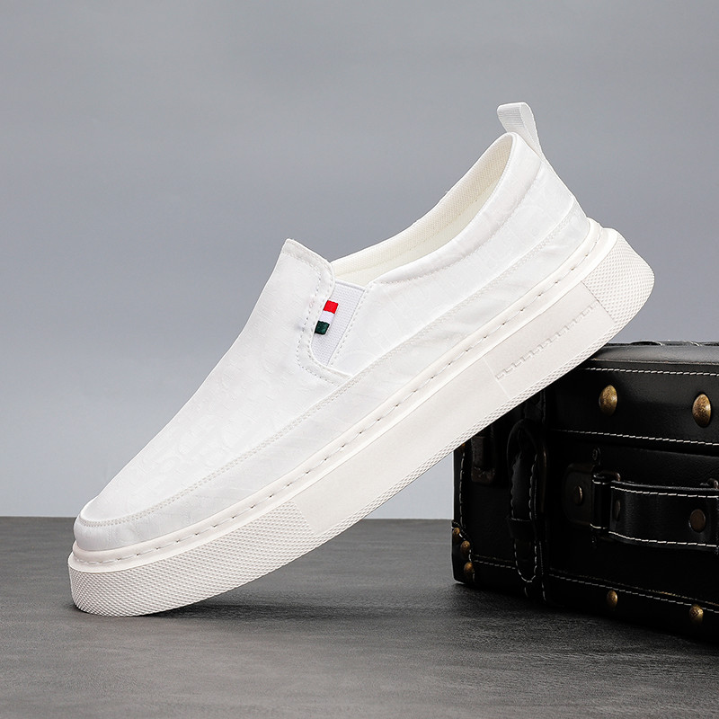 Verão novo estilo sapatos de pano masculino deslizamento em sola grossa na moda sapatos masculinos sapatos casuais respi