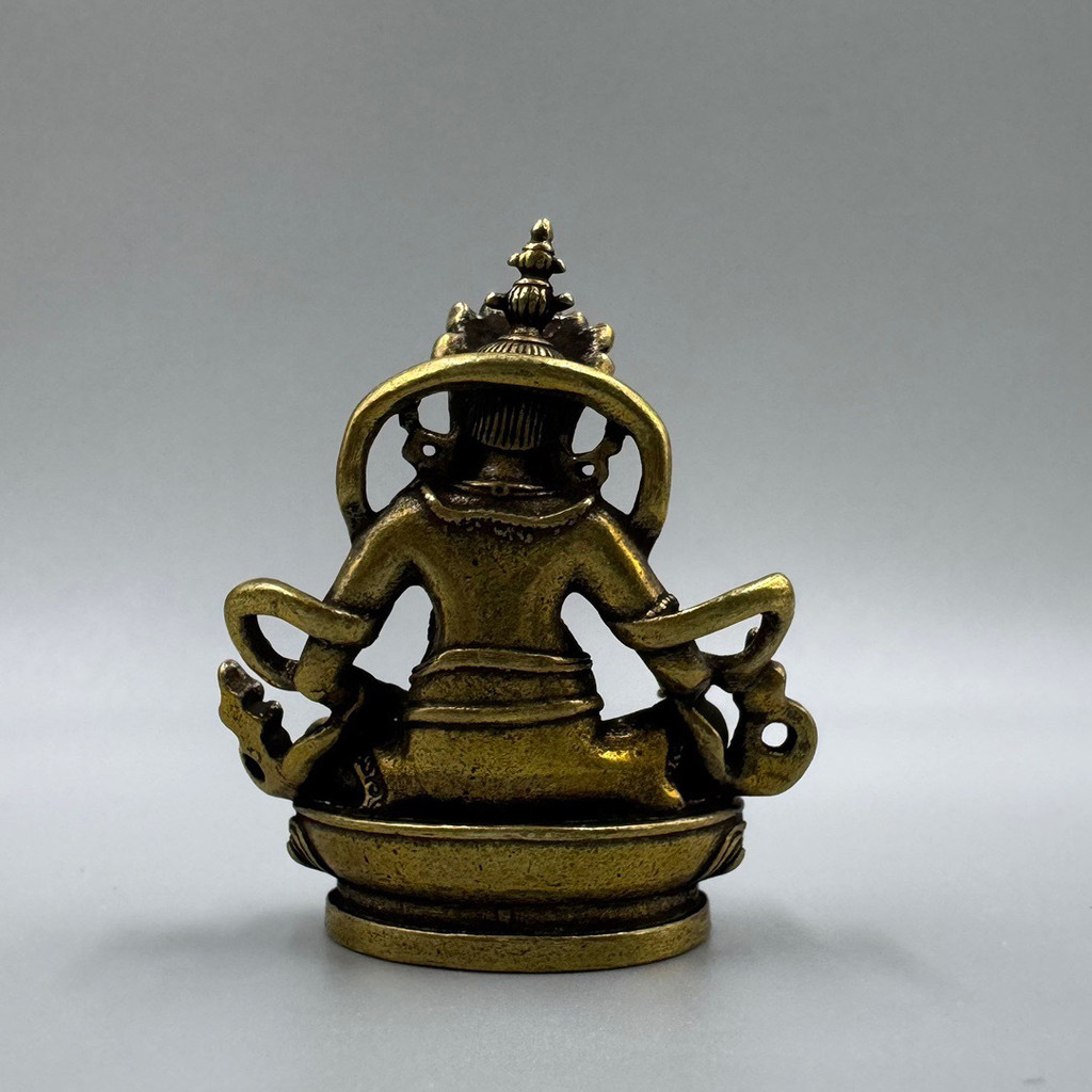 Estilo tibetano nepalês amarelo deus estátua de buda ornamentos tibetano portátil pequeno Mini escultura de Bronze estát