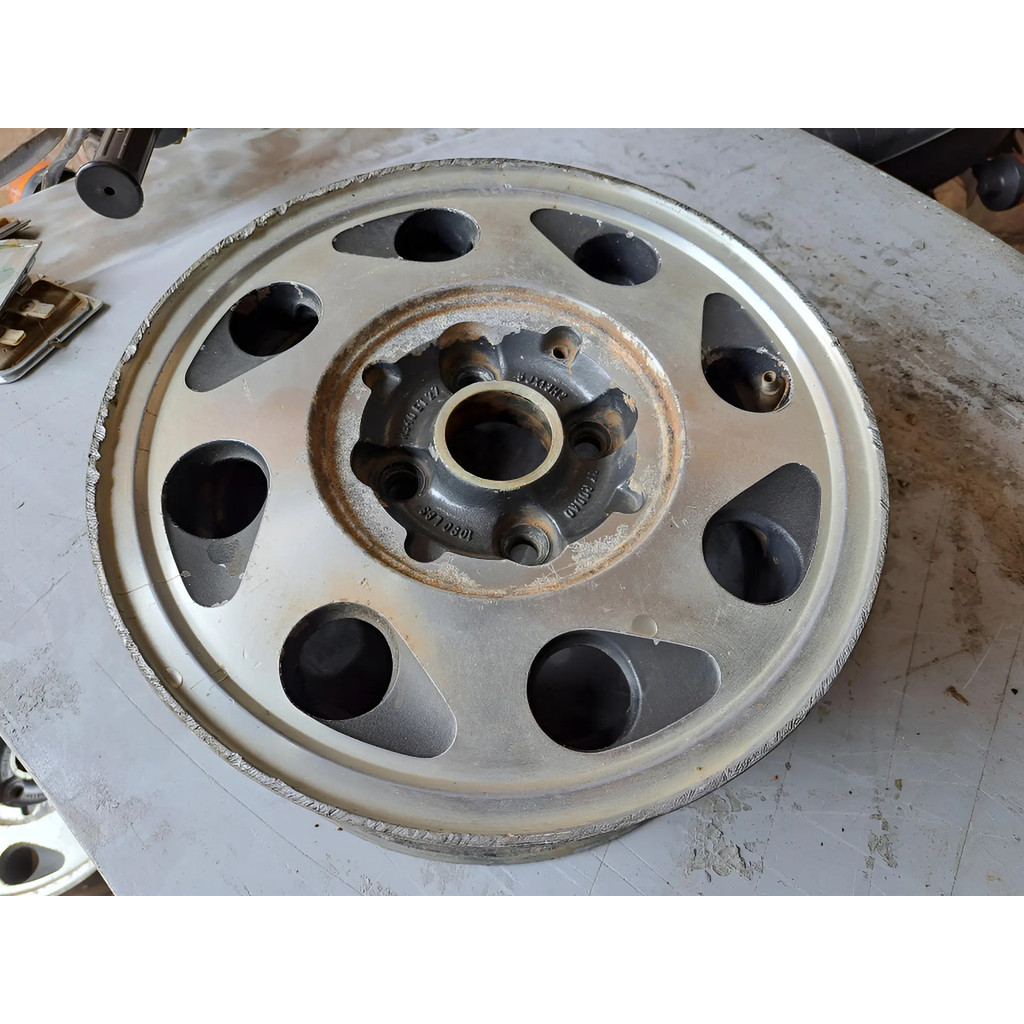 Roda Aro 13'' Modelo Pingo D'àgua Volkswagen Gol Gti Gts