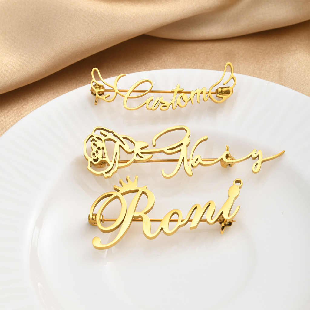 Broche De Nome De Aço Inoxidável Dourado Personalizado, Alfinete De Lapela Inicial Para Mulheres E Homens, Presente · foto 2