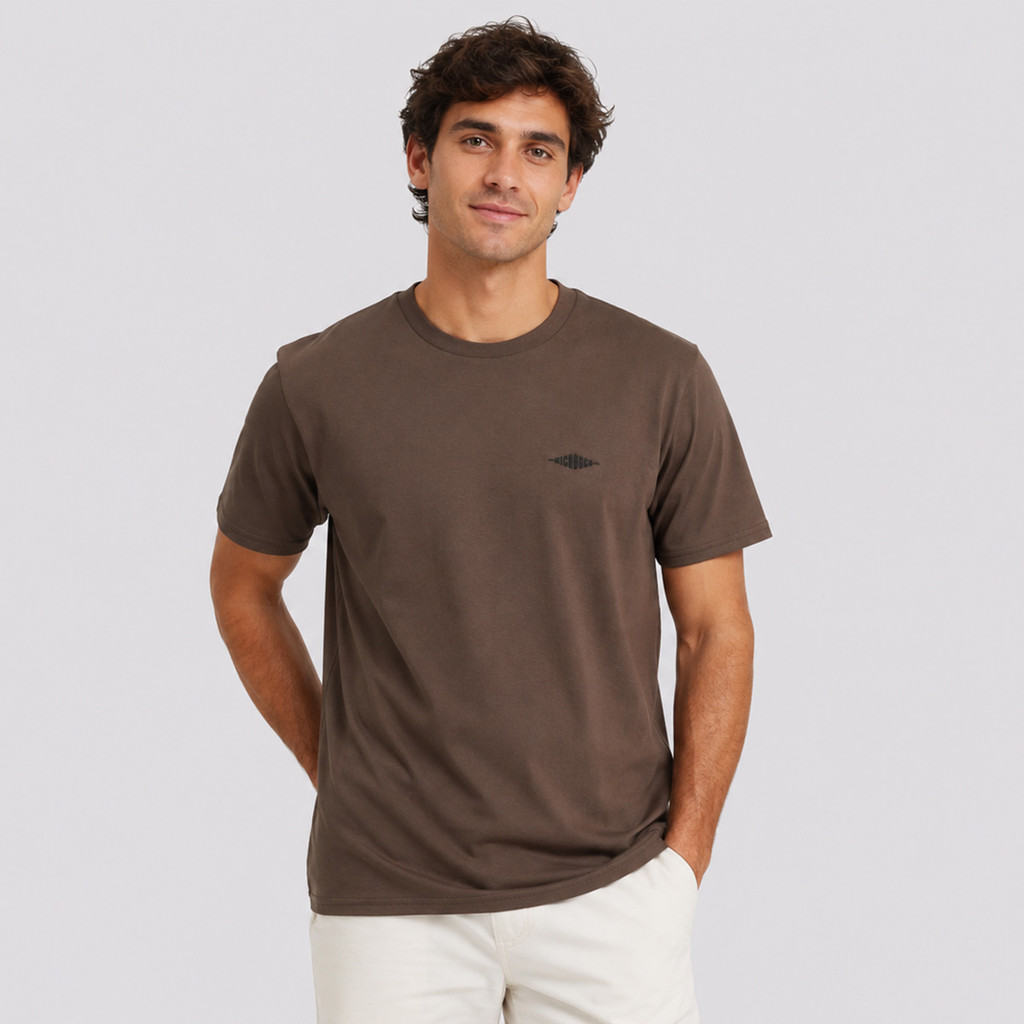 Camiseta Nicoboco Pitt Marrom