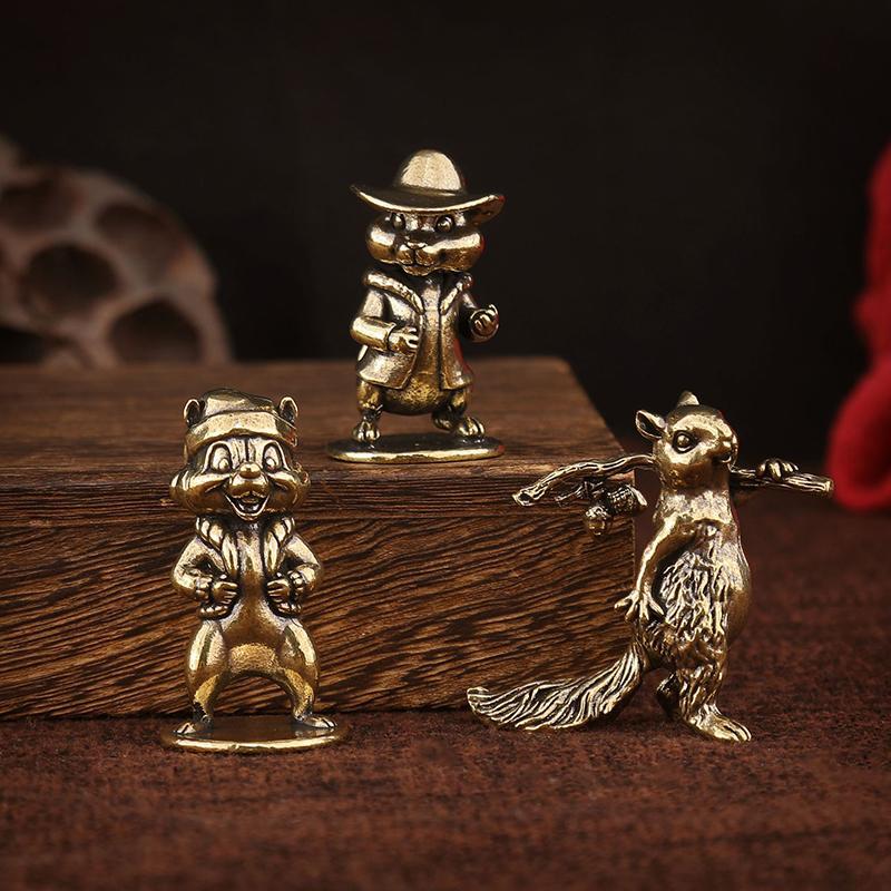 1pc Antigo Esquilo Ornamento Estátua De Cobre Sólido Estatuetas Esquilos De Bronze Nozes Bule De Chá Suporte De Incenso