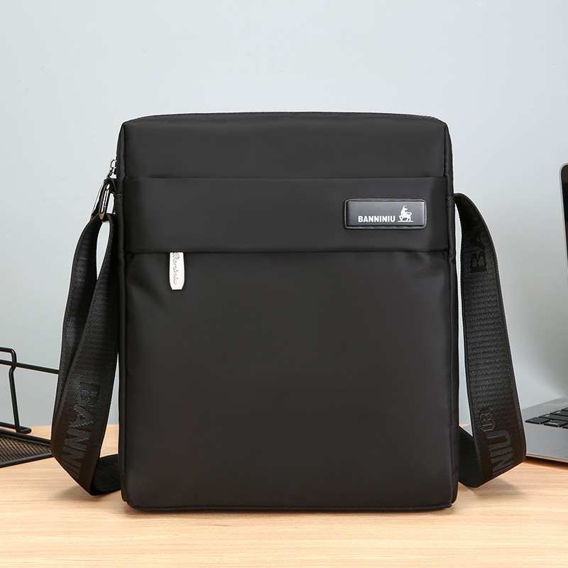 Bolsa masculina de ombro bolsa mensageiro versão coreana mochila de lona à prova d'água 2025 novo estilo pasta de pano O