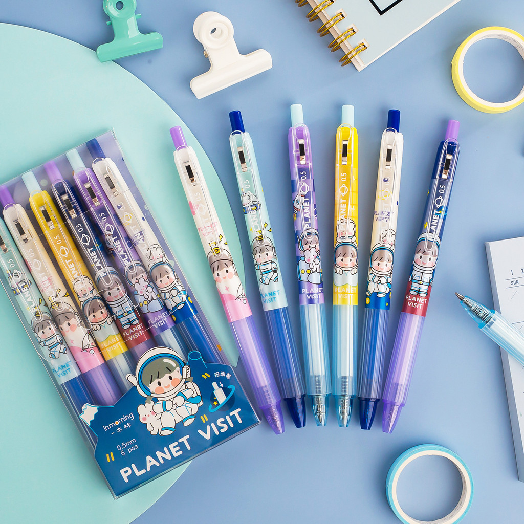Yimulin Fresh Girl Heart Signature Pen Gel Pen Clipe de aço Planet Exploration Caneta de imprensa em caixa 0.5