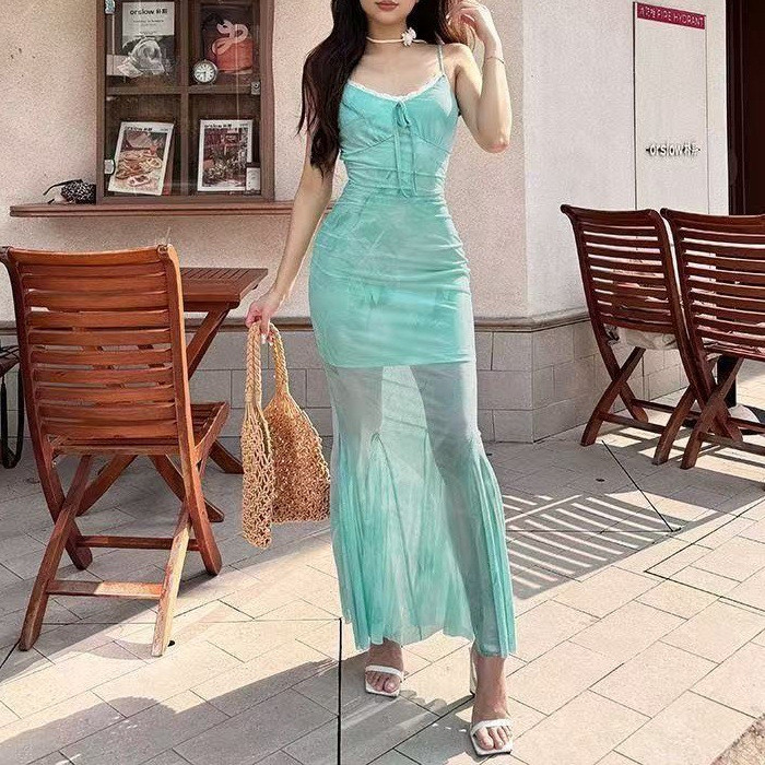 2026 Dopamina Gaze Impresso Sling Vestido Feminino Verão Renda Costura Sexy Halter Estilo Férias Hip Wrap Fishtail Saia