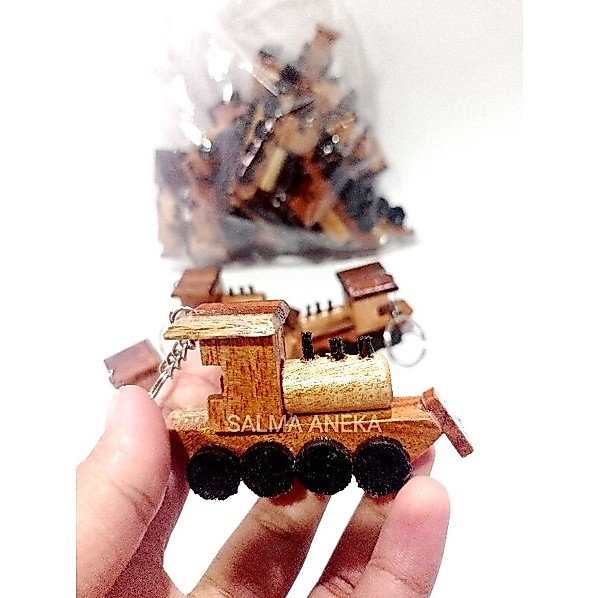 Chaveiro Miniatura GANTUNGAN Com Lembrança De Madeira Locomotiva