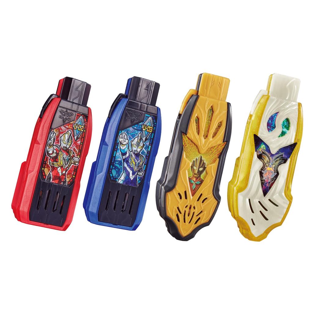 BANDAI BANDAI SUPER BEST DX Guts Hyper Key Type Change Set A partir de 3 anos Ultraman Trigger