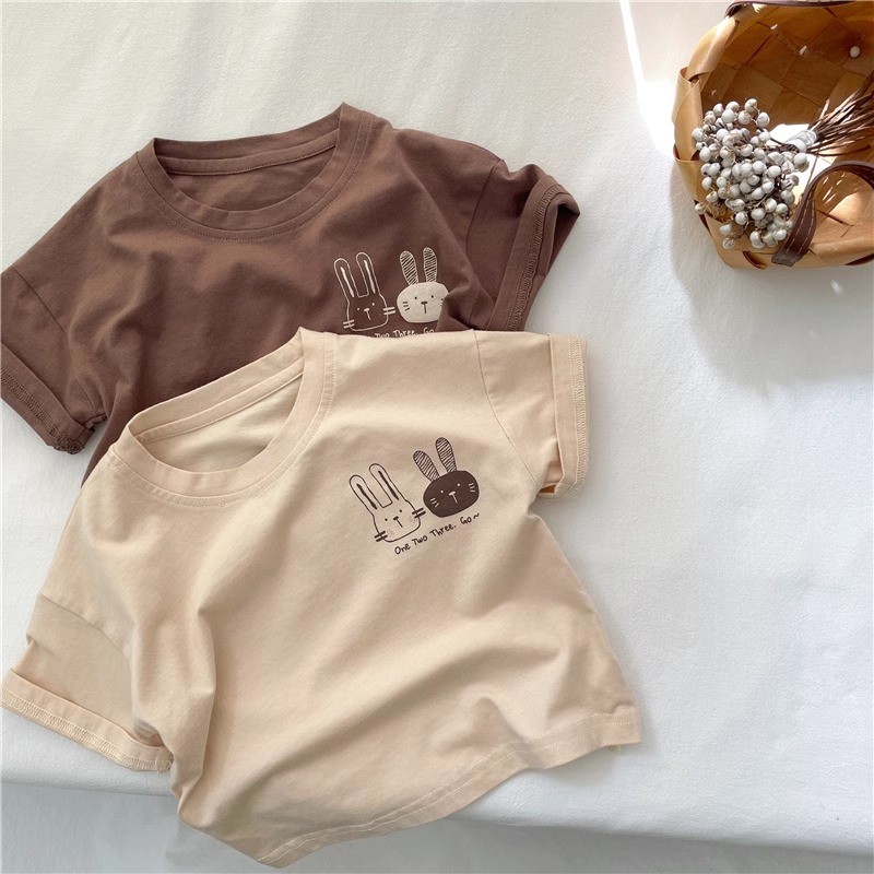 Crianças camiseta de manga curta 2024 novo estilo puro algodão Casual versão coreana camisa de fundo pequeno médio crian