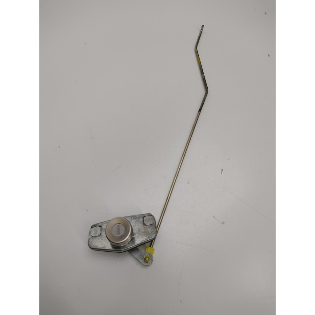 Miolo Chave Nissan Versa Tampa Traseira S/chave Original.