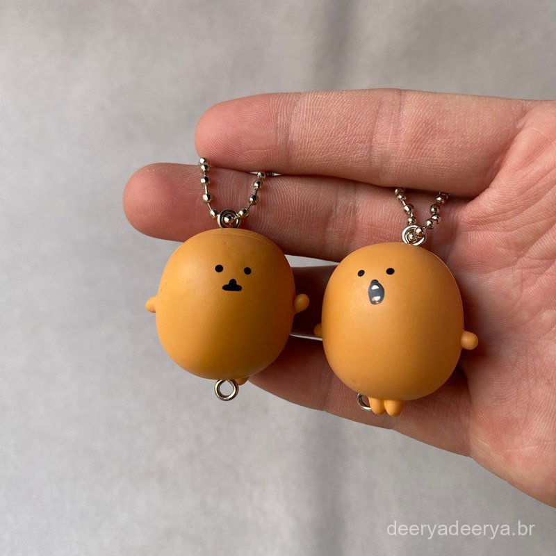 Gashapon japonês autêntico: Chaveiro de boneco de bolo de cola com expressão fofa de urso autodepreciativo, em estoque,