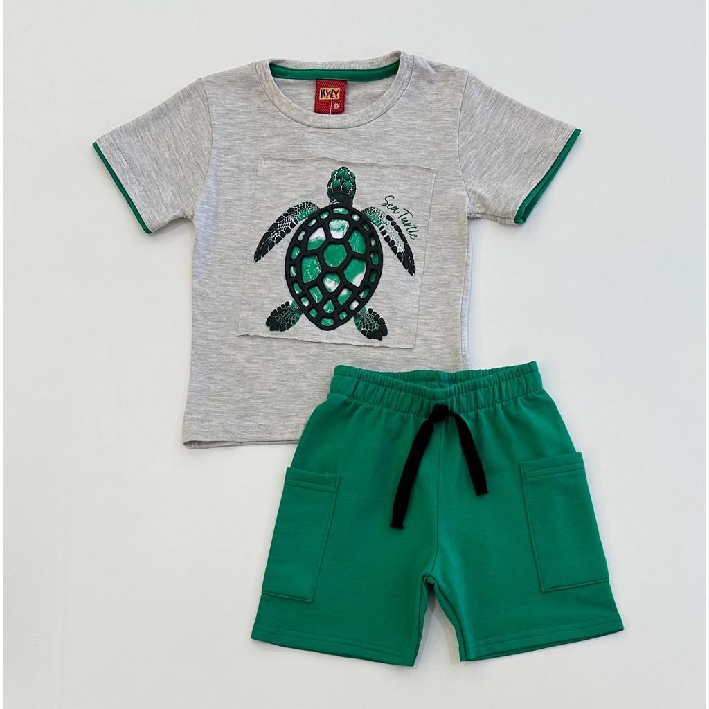 Conjunto Infantil Kyly Camiseta Mescla Estampa Tartaruga Marinha Sea Turtle com Shorts Verde Algodão Confortável