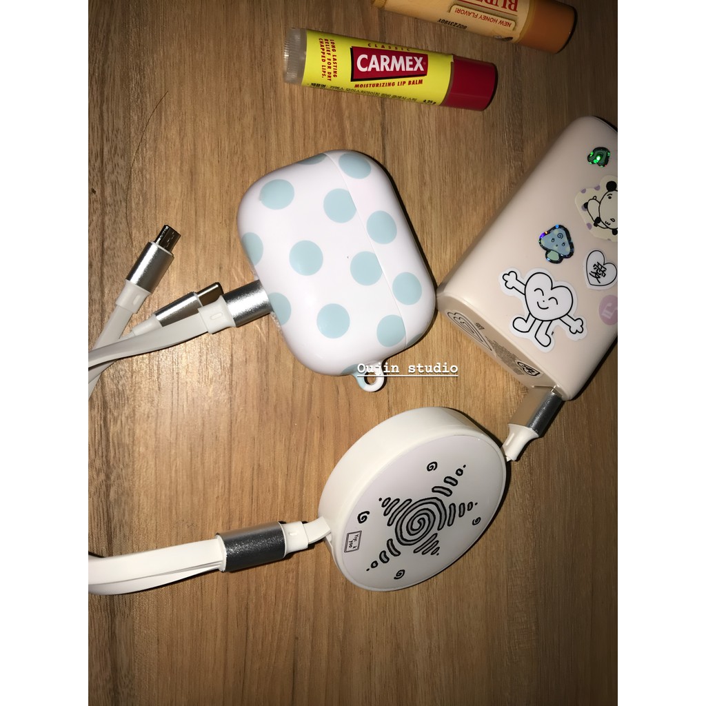 Fones de ouvido com filme de revestimento importado da Coreia do Sul adequados fofos bolinhas azuis-verdes estilo antigo