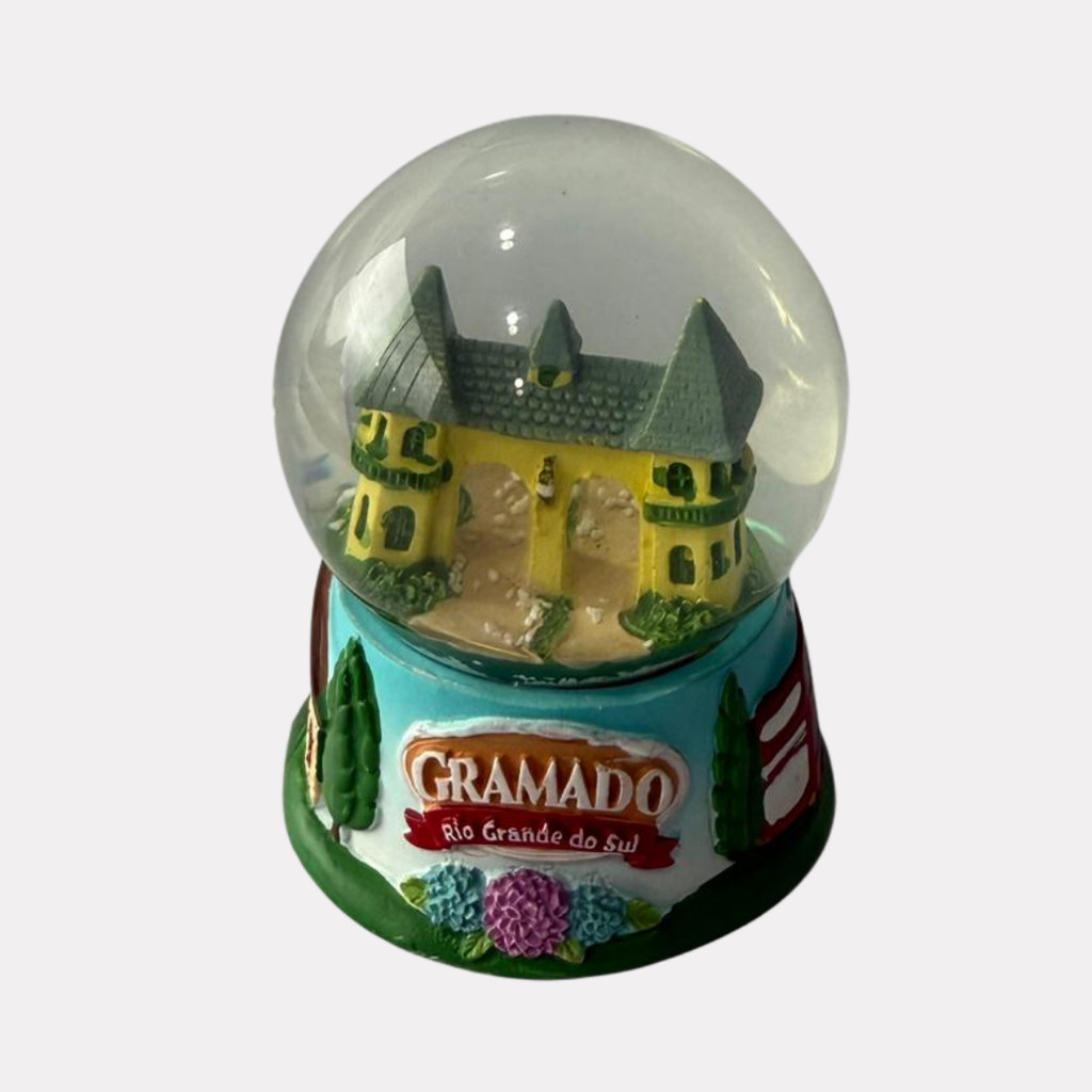 Globo de Neve Pórtico Gramado RS Estilo Normando - Globo de Neve Decorado