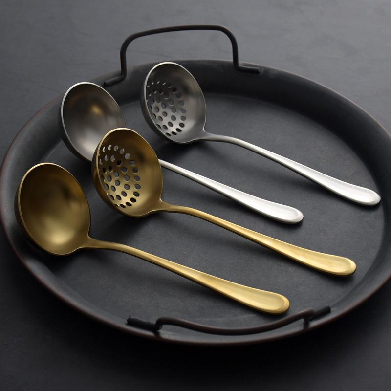 304 aço inoxidável engrossado panela quente sopa coador beber sopa grande concha de sopa alça longa Retro dourado Congee