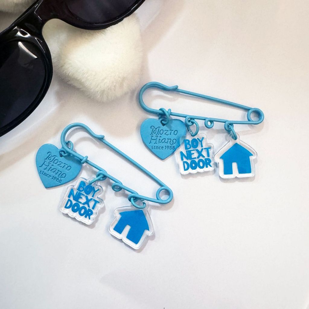 BOYNEXTDOOR Cartoon Pin Acrílico Broche Pingente Pin Joias Porta Mercadoria Infantil