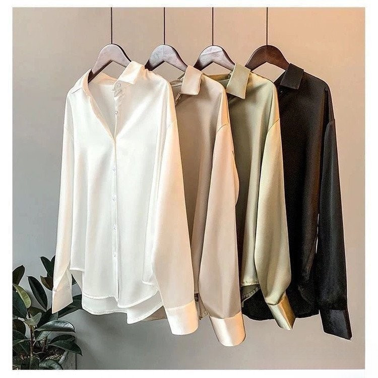 Camisa Feminina Cetim com Mangas Longas/Sloppy/Retro/Simples/Casual/Cor Simples/Combina com Tudo