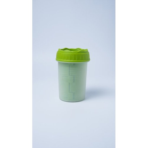 Copo Limpador Patas Pet Higiênico Fácil Uso 300ml Saúde Animais Sortido