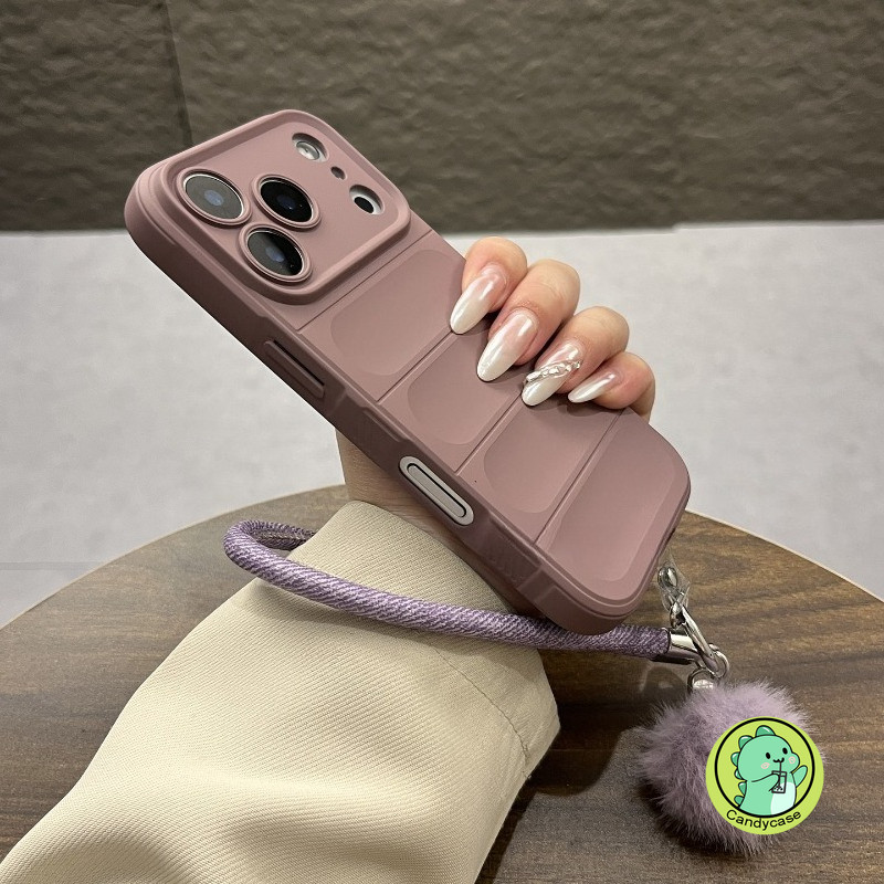 Capa De Telefone Fofa Com Alça De Pompom De Pele Sintética Para Motorola Moto Edge 60 Stylus 50 Fusion Pro 40 S50 Neo 20