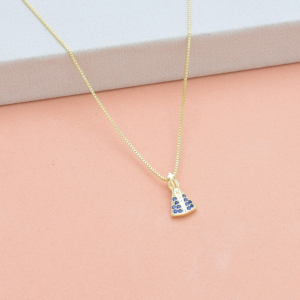 SEMI JOIA Colar Pingente Mini Nossa Senhora Aparecida  Cravejado Zirconias Banhado a Ouro 18k