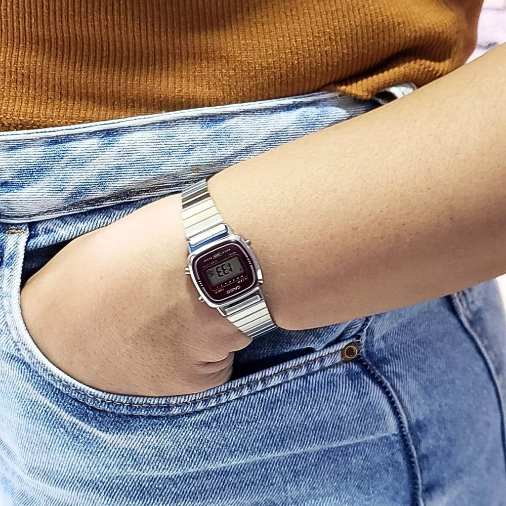 Detalhes do Relógio Casio Digital Vintage Fashion Feminino LA670WA-4DF