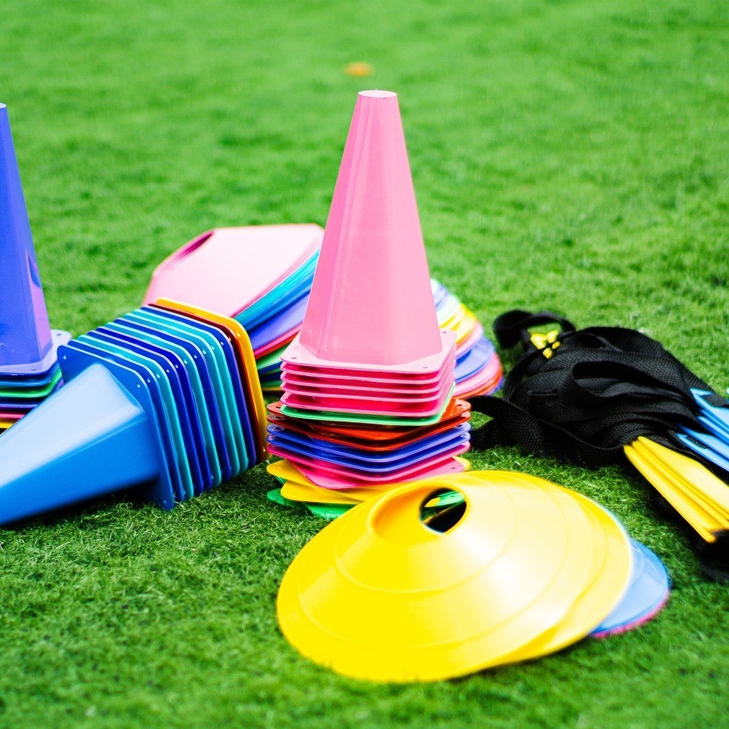 Kit Funcional Agilidade 5 Chapéus + 5 Cones e Escadinha Agilidade Funcional