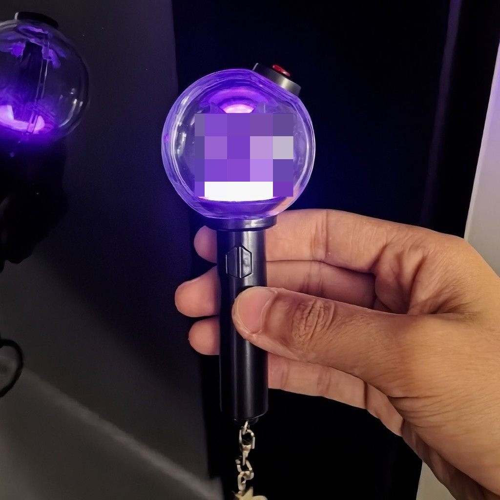 Kpop Ídolo BTS JIMIN JIN SUGA Mini Bomba Do Exército Chaveiro Ver . 4 Lightstick Saco Chaveiros Brilho Vara Pingent BR02