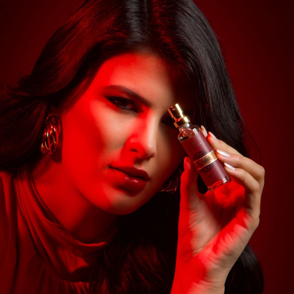 Detalhes do Al Sabah  Parfum 15ml - Feminino - Amakha Paris