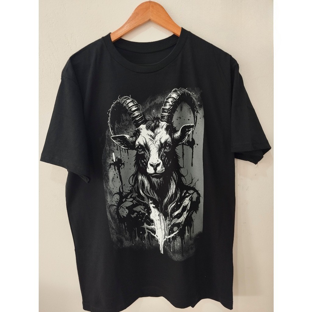 [Camiseta Premium em Algodão Puro]GXG Camisa Baphomet Bode Satan Terror - Camiseta Halloween Horror Unissex (modelo 1) em Oferta na Shopee