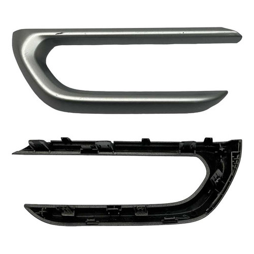 Moldura Difusor Lado Direito Chevrolet Tracker 2021
