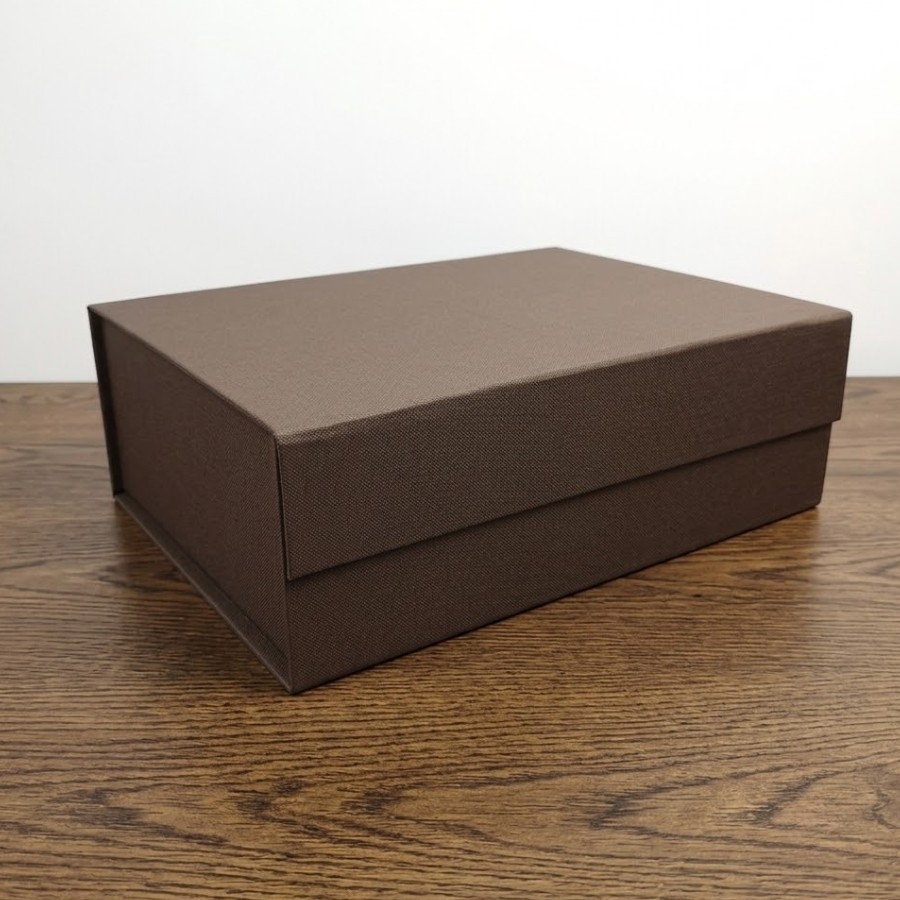 Caixa de Papel Rígido Retangular com Imã - Oxford Marrom - GG 38x28x11cm - 1 unidade - Cromus - Rizzo