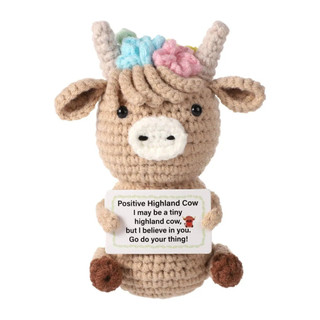 Vaca Highland de Crochê com Design Fofo e Cartão Positivo, Brinquedo de Tricô Macio e Recheado, Feito à Mão para Amigos 
