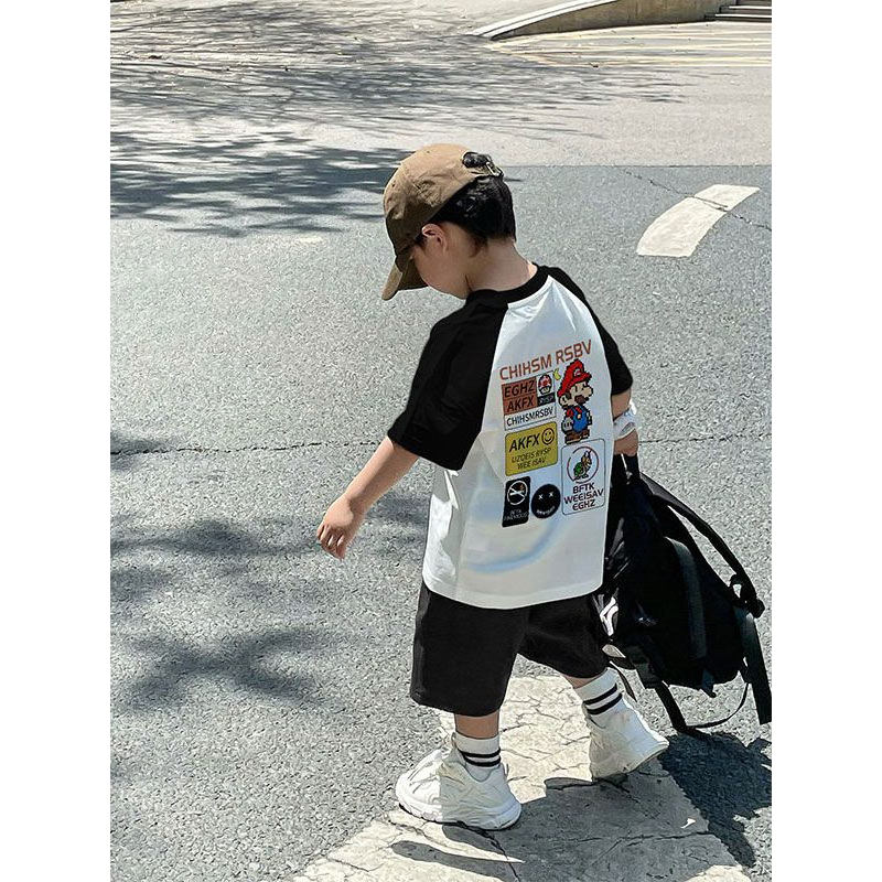 Meninos verão camiseta de manga curta 25 novo estilo médio grande crianças verão estilo coreano na moda meninos solto ca