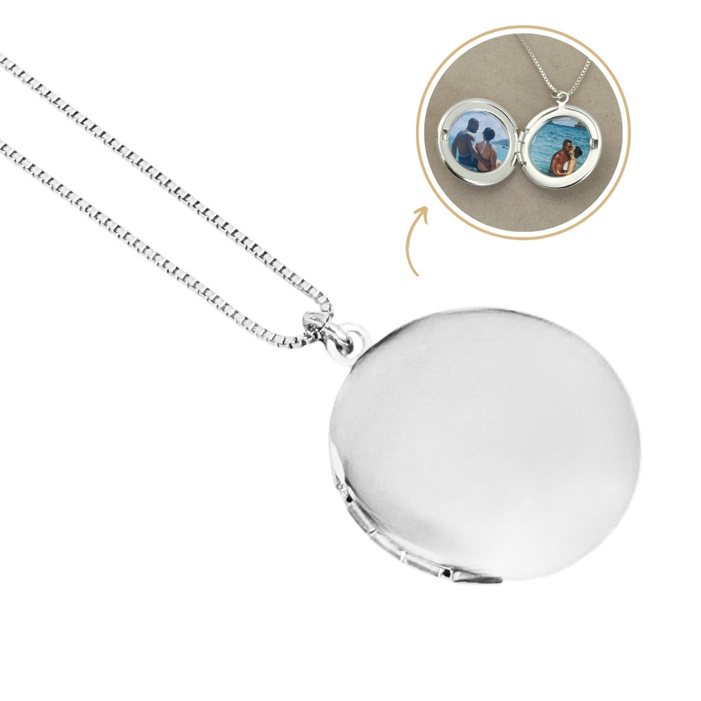 Colar Feminino Personalizado Relicário Redondo Liso Banhado a Prata Hipoalergênica Níquel Free