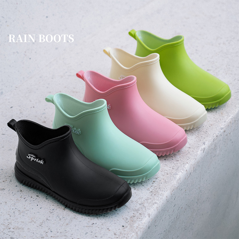 Botas de chuva de alto valor feminino adulto 2026 novo baixo-Top plano antiderrapante confortável ao ar livre sapatos im