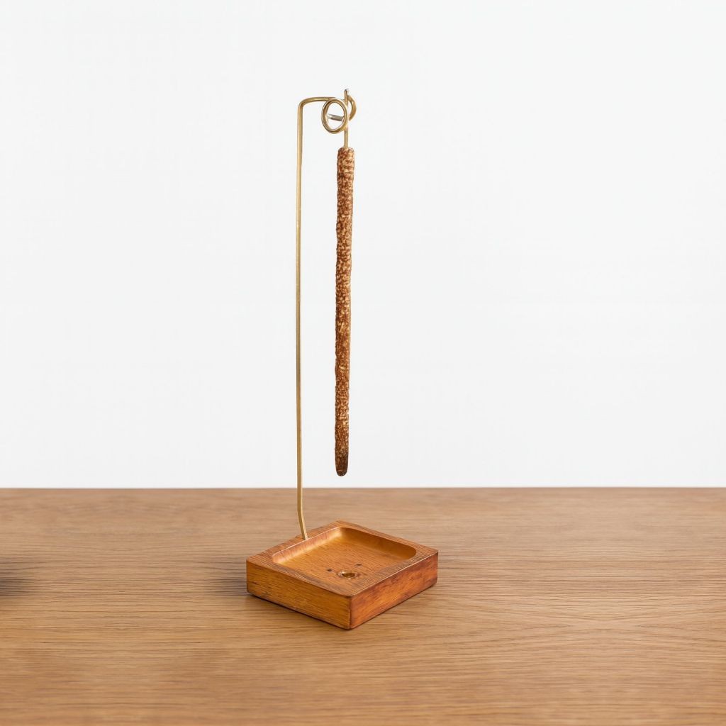 Incensário Invertido Retangular | Super elegante em madeira nobre, feito à mão, fácil de limpar |