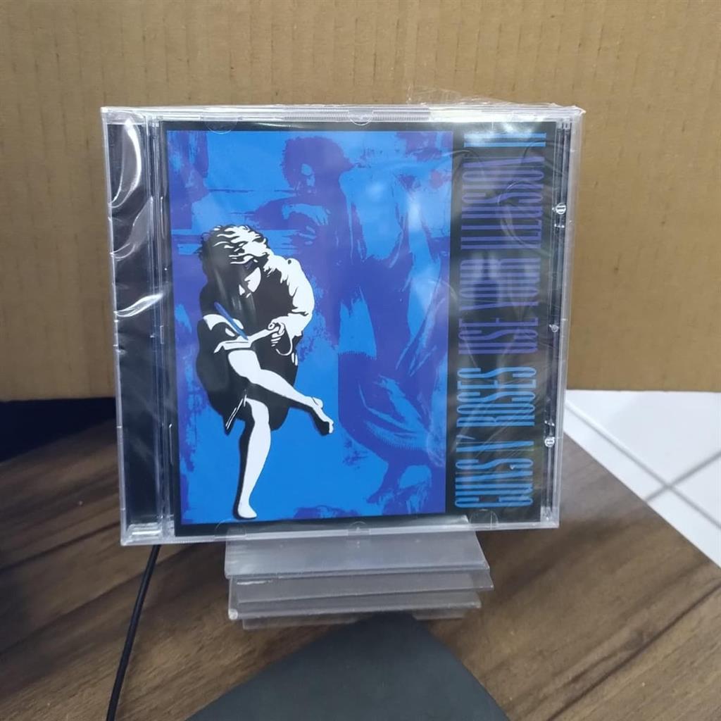CD Gun n'' Roses CD guns n'' roses use your illusion II
