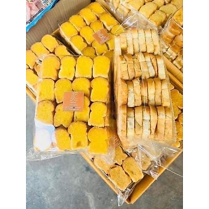 ปังกระเทียมกรอบอร่อย หอมฟุ้งชวนชิม 500 กรัม