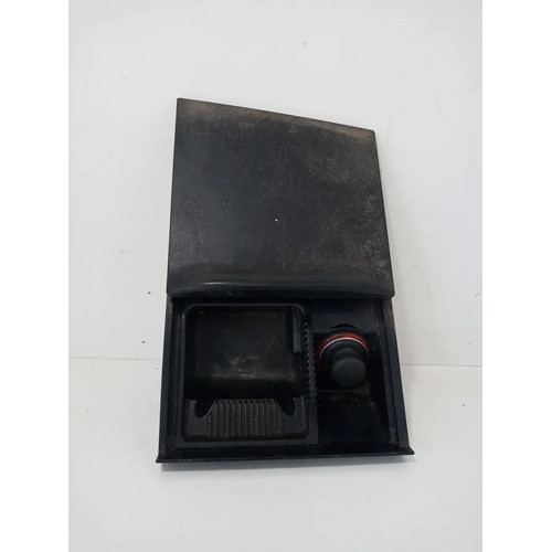Cinzeiro Acendedor Do Console Vw Golf Original 1j0857961