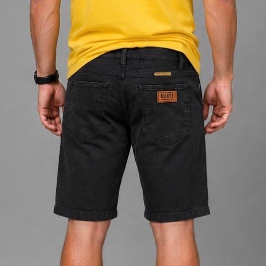 Bermuda Masculina Jeans Preto com Elastano Confortável Moderna e Resistente Modelagem Moderna Cor Preta Versátil