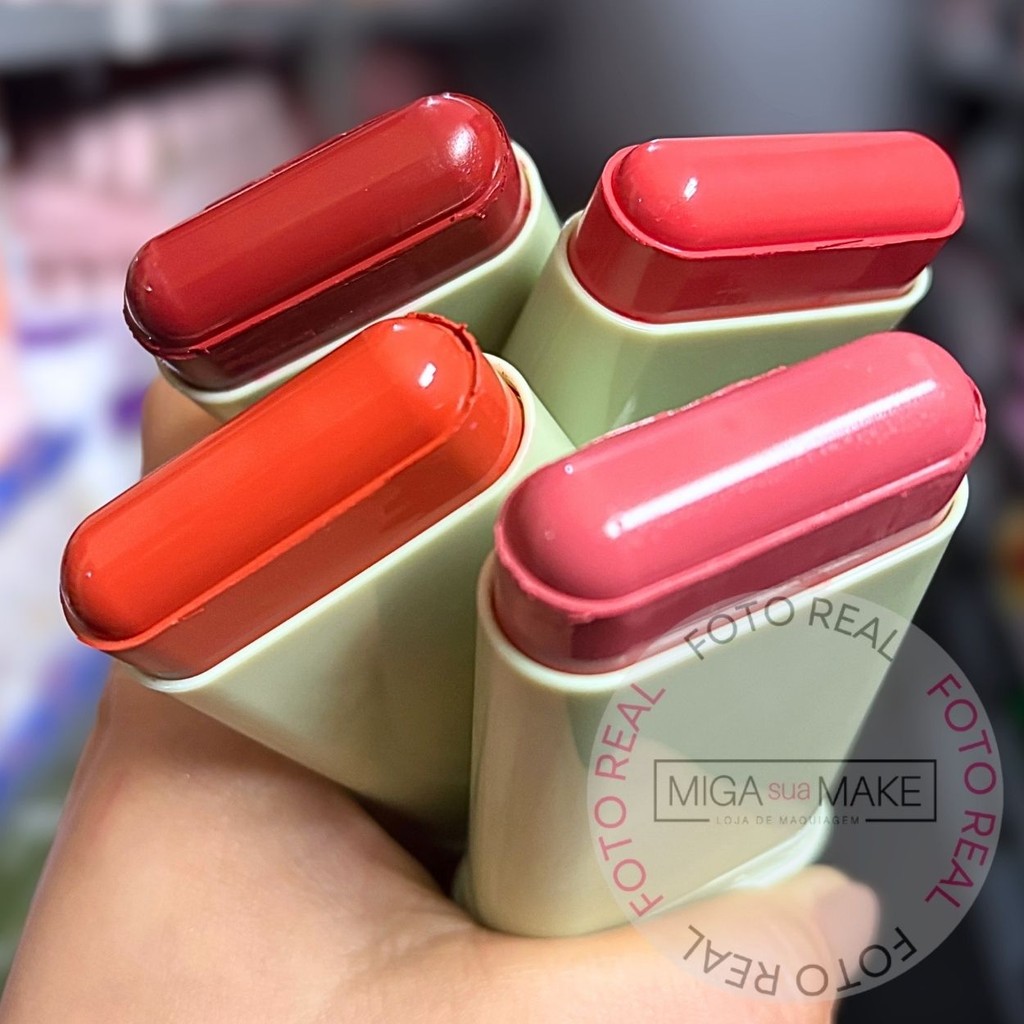Blush em Bastão Stick Cremoso Hidratante para Lábios e Bochechas Esfuma Fácil Efeito Natural em Oferta na Shopee
